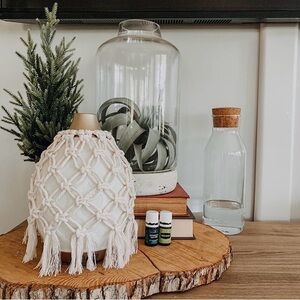 White Macrame Diffuser Cover